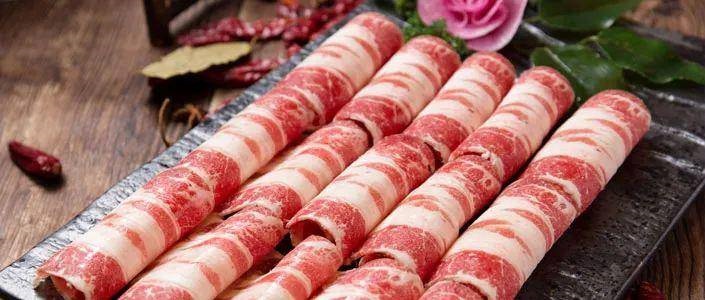原切羊肉卷則多執(zhí)行《食品安全國家標(biāo)準(zhǔn)（凍）畜、禽產(chǎn)品》